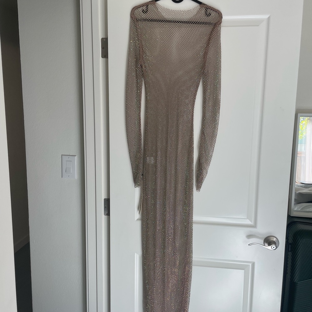 Chic Long Sleeve Mesh Dress in Nude